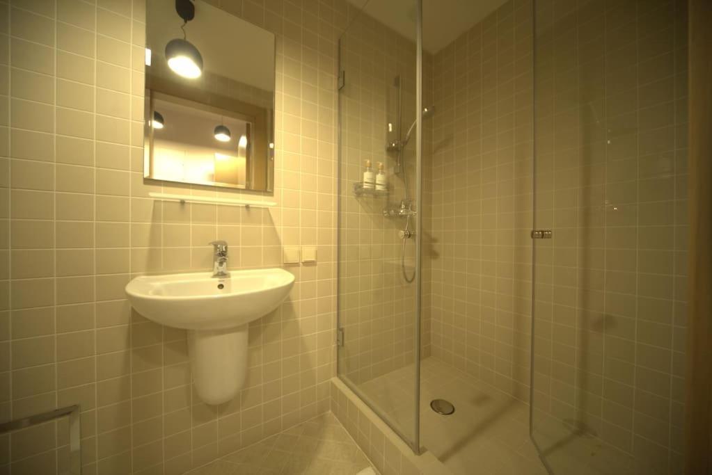 Appartement 3 Bedroom In The Old/t
